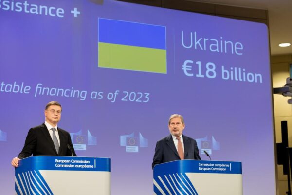 EU-Kommissionspräsidentin fordert raschen Beitritt der Ukraine – Finanzrisiken ignorieren