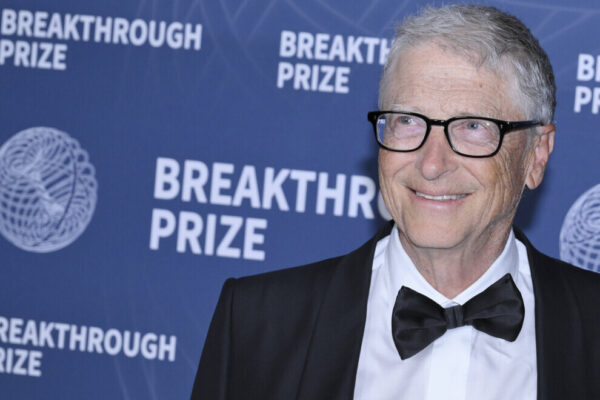 Bill Gates‘ Philanthropie-Kritikern fehlt kritischer Journalismus